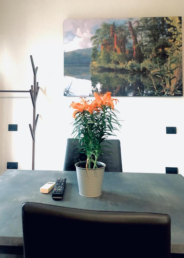 7 Lakes Aparthotel Burolo Экстерьер фото