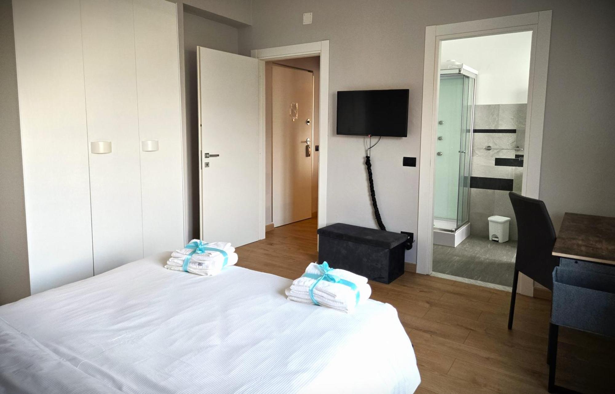 7 Lakes Aparthotel Burolo Экстерьер фото